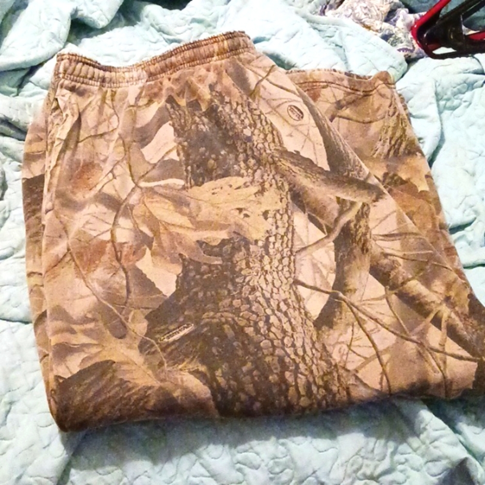 Mens Camoflauge sweatpants with pockets